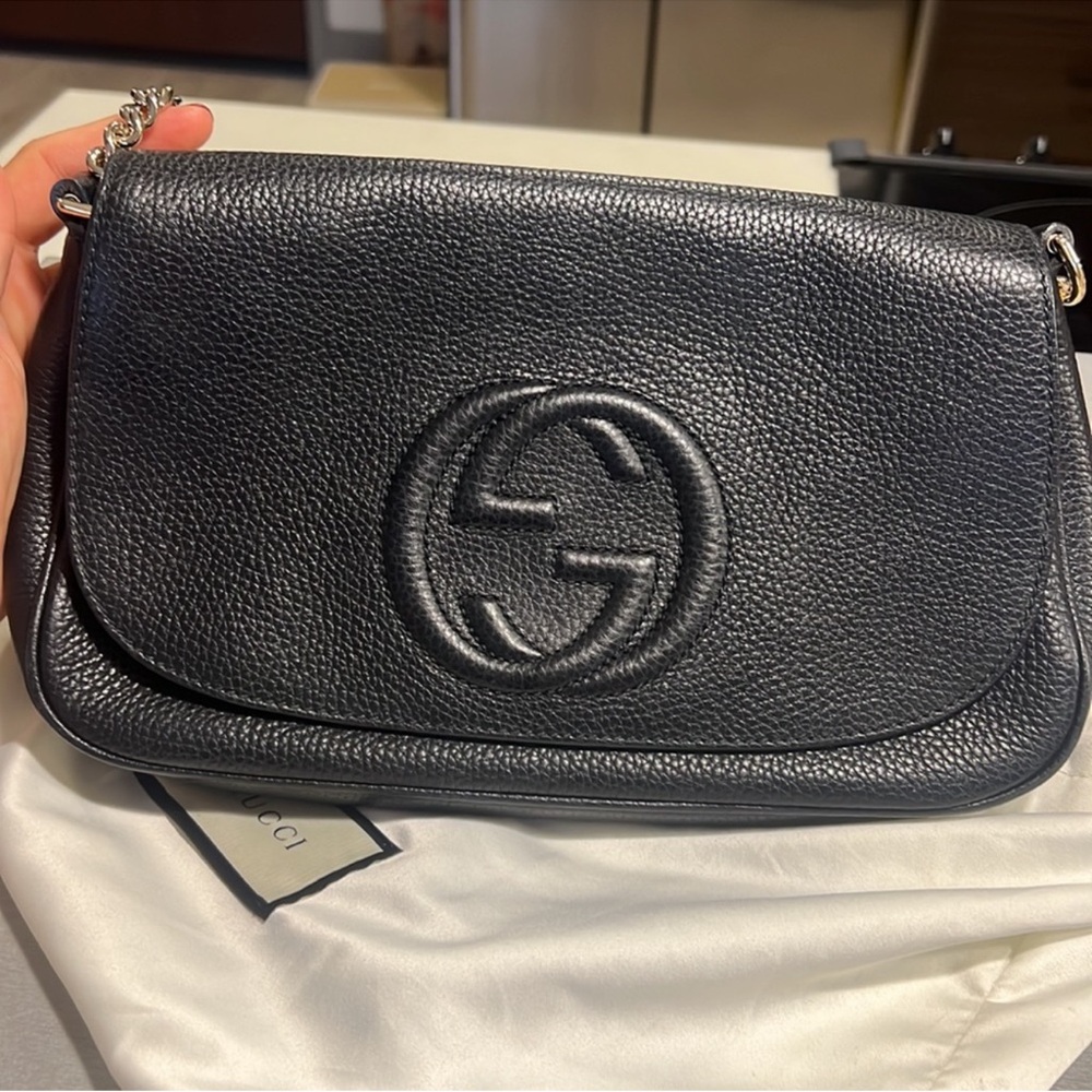 Gucci Black Pebbled Leather Crossbody Bag